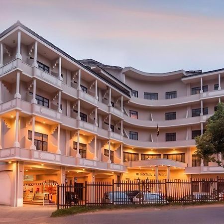 Devon Hotel Kandy Extérieur photo
