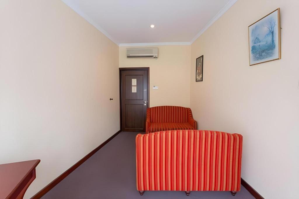 Devon Hotel Kandy Extérieur photo