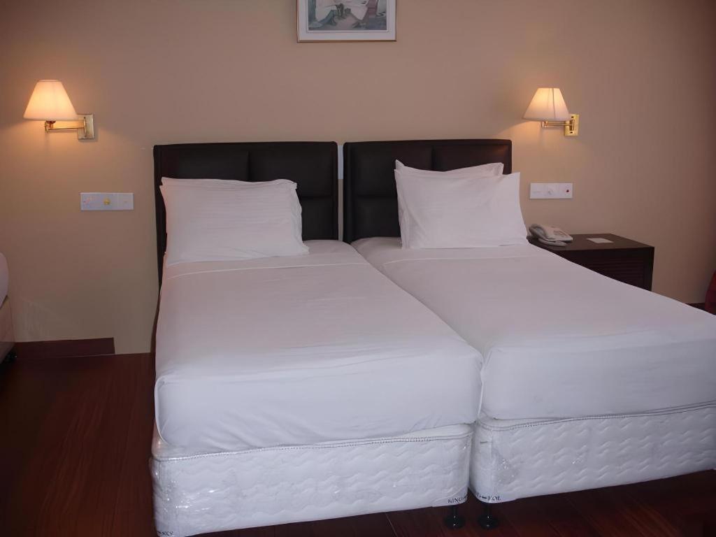 Devon Hotel Kandy Extérieur photo