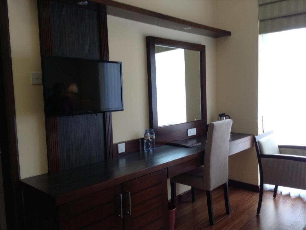 Devon Hotel Kandy Extérieur photo