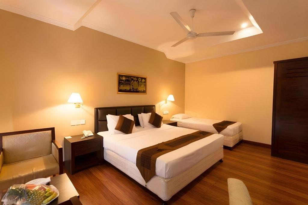 Devon Hotel Kandy Extérieur photo