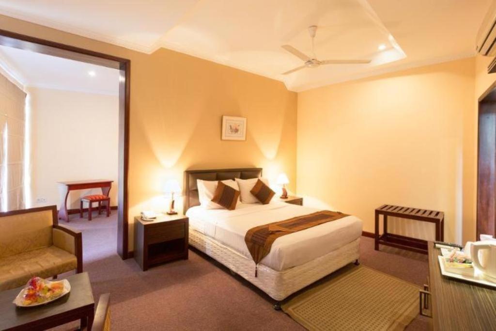 Devon Hotel Kandy Extérieur photo