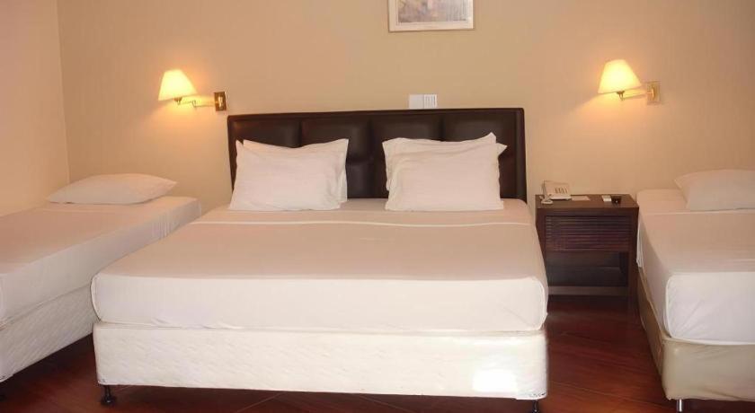 Devon Hotel Kandy Extérieur photo